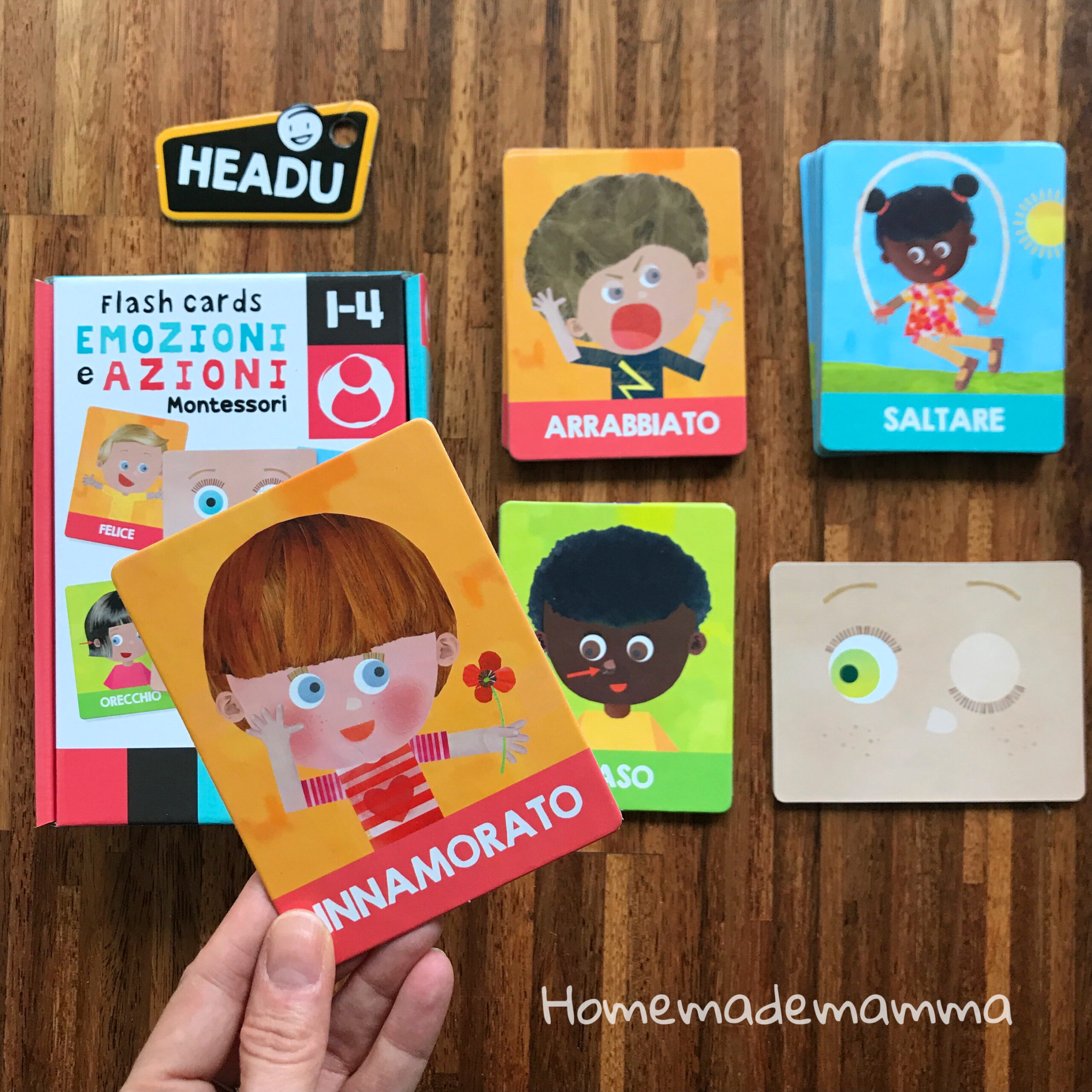 Gioco azioni emozioni Montessori bambini Headu